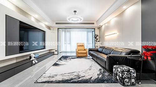 簡約耐看配色，當(dāng)屬黑白棕！146m²現(xiàn)代實(shí)景|長沙全屋整裝